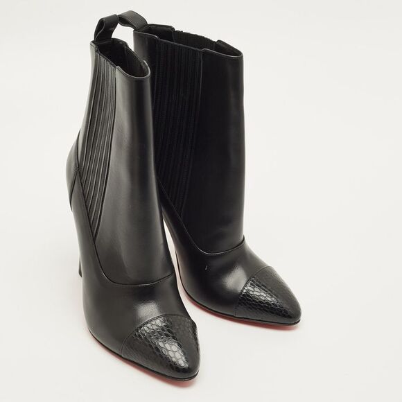 Christian Louboutin Me In The 90S Boots Size 37 Black Leather Ankle Length Boots - Picture 4 of 7